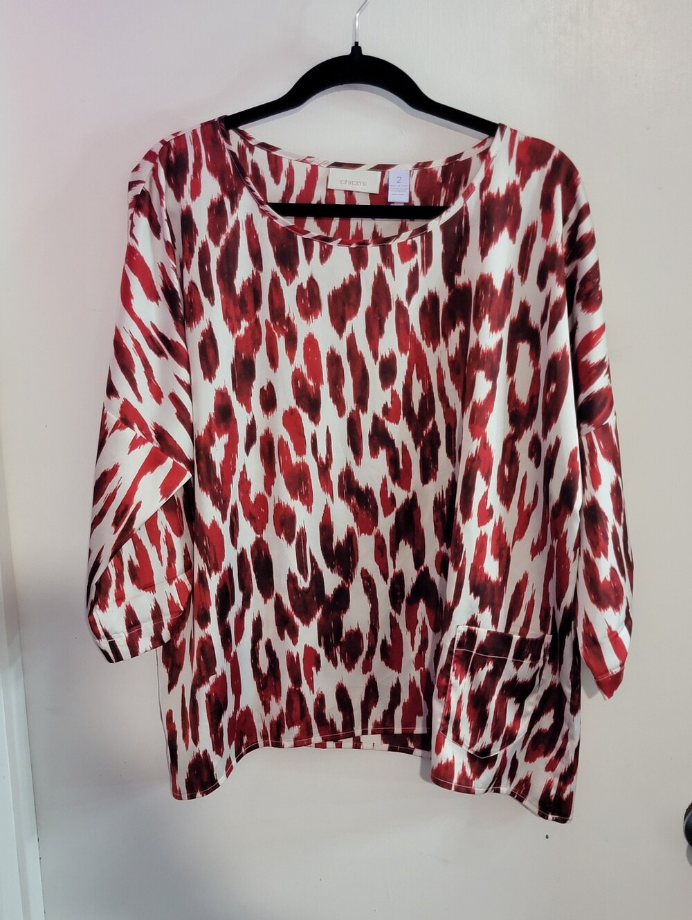 Chico's Red and White Animal-Print Satin Tunic Size 2